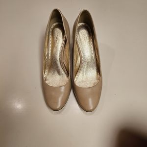 Coach Shoes Nude Pump
